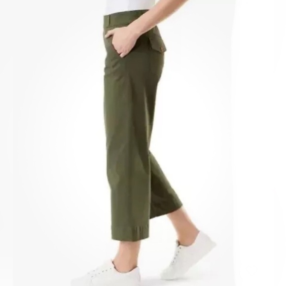 Gloria Vanderbilt Women's Cropped Size 4 Olive Green Shape Effect 5 Pocket Pants - Picture 2 of 9